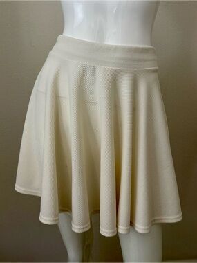 Cream Circle Skirt with Gentle Texture